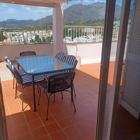 Atico En Estepona, Malaga Apartment *